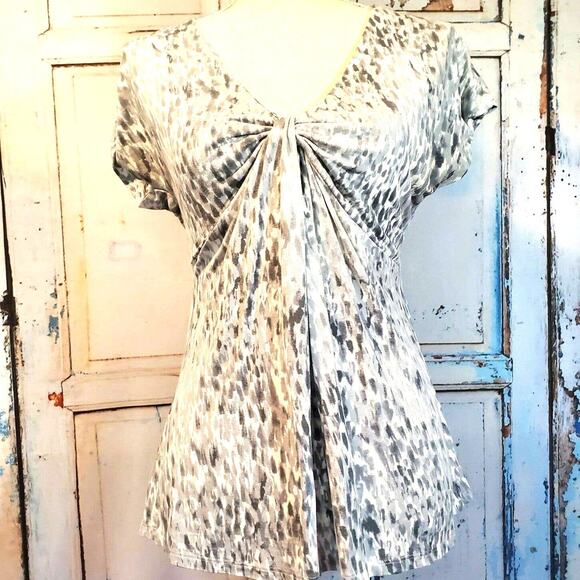 Chaus Knit Top Size S Gray Twist V Neckline Soft Abstract Design Classic Beauty - Picture 8 of 8